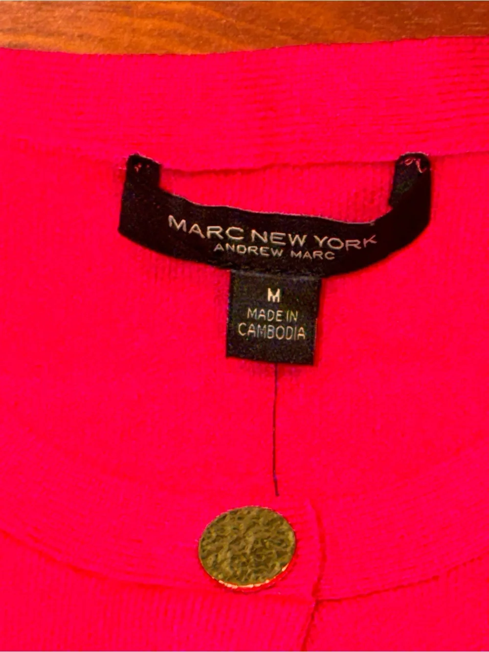 Marc New York Hot Pink Short Sleeve Button Knit Cardigan Sweater M Gold Buttons